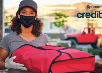 ¿Tu seguro de coche cubre tu entrega al volante?