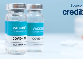 ¿Tomar la vacuna COVID-19 afecta su póliza de seguro de vida?