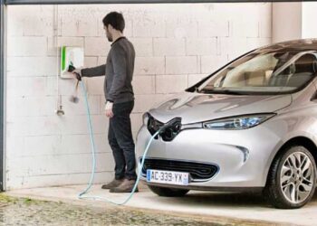 primer coche eléctrico