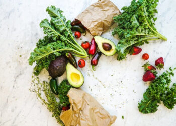 7 Alimentos que eliminan el mal aliento