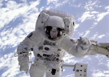 Descubren 3 bacterias extraterrestres