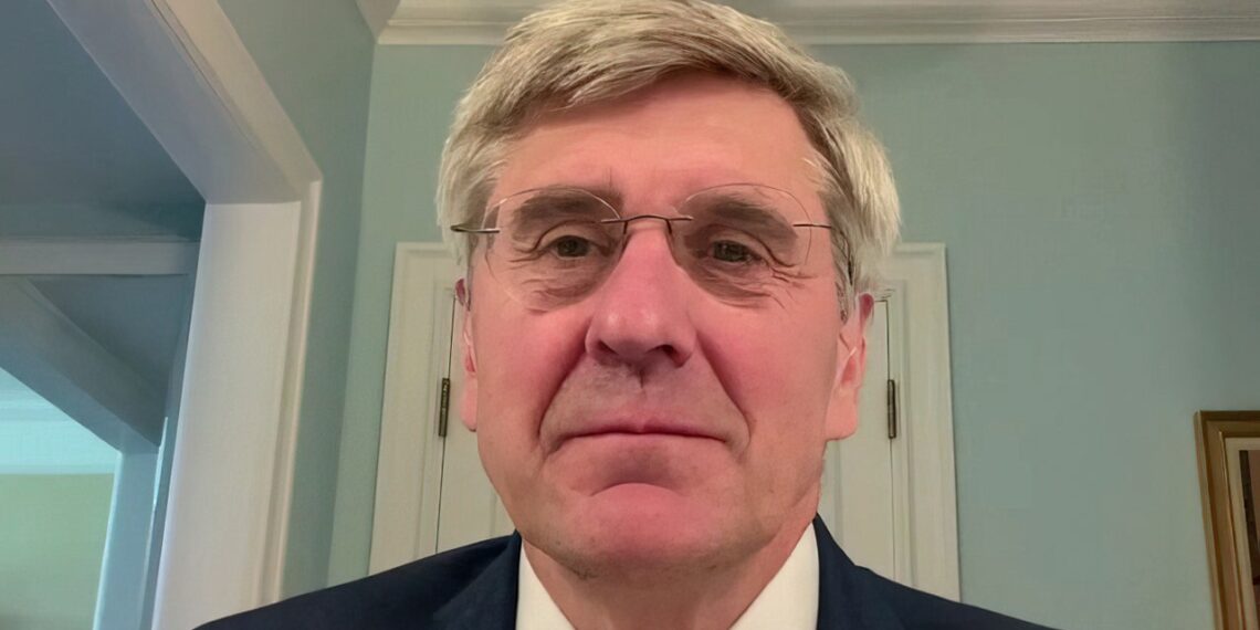 Exasesor económico de Trump todavía está "muy nervioso" por el estado de la economía de EE.UU.