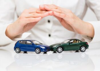¿De qué depende el costo de mi seguro de auto?