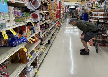 El indicador de inflación preferido por la Fed aumentó un 4,9% en abril, todavía cerca de un máximo de 40 años.