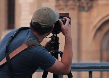 Ventajas de contratar profesionales en fotografía para tus campañas digitales