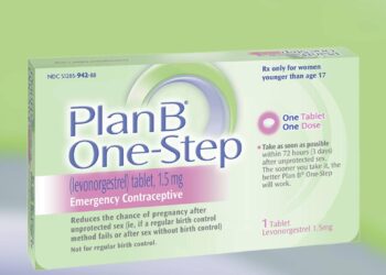 CVS, Walmart y Rite Aid limitan las compras de píldoras Plan B después de la decisión de SCOTUS