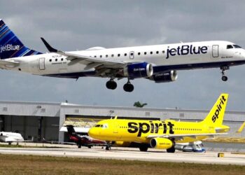 JetBlue no retrocede, continúa su lucha por Spirit Airlines