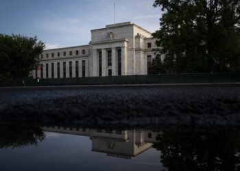 Los cálidos datos de inflación abren la puerta a una subida de tipos de la Fed de 100 puntos básicos en julio