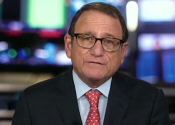 Política de inflación de la Fed para llevar el gasto del consumidor a una "parada repentina" antes de la temporada navideña: Gerald Storch