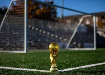 ¿Quiénes son los futbolistas que están jugando su último Mundial?
