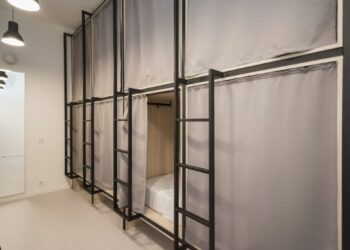 Literas con cortinas