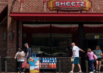 Sheetz pone fin a la 'política de la sonrisa' que obligaba a los empleados a mantener sus dientes sanos