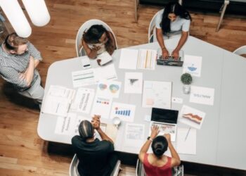 ¿Cuáles son los 3 principales servicios de marketing con los que debería contar cualquier empresa?
