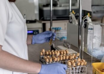 Laboratorios de genética y su papel en nuestro bienestar personal