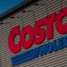 El director financiero de Costco dice que los clientes que cambian de carne de res y bistec a carnes más baratas podrían indicar una recesión inminente