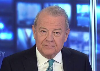 Stuart Varney: Los aumentos de impuestos y tarifas son una "visión aterradora" para el futuro de Estados Unidos