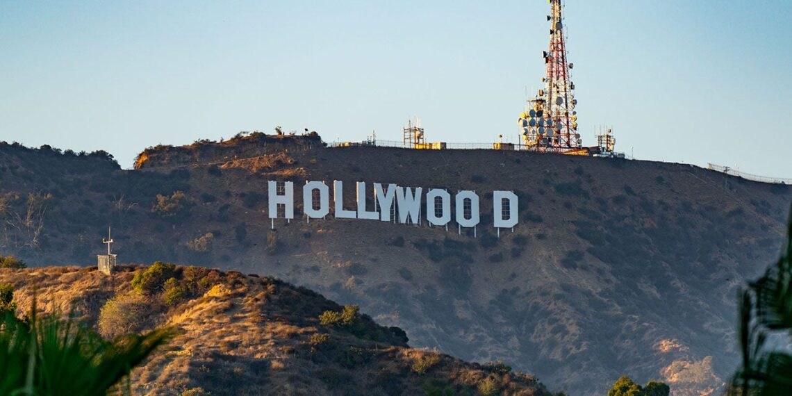 El salario mínimo de West Hollywood establece un nuevo récord, lo que genera preocupación para las empresas: '¿Cómo se sobrevive?'