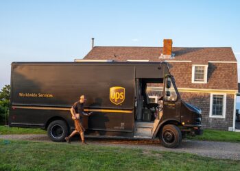 El sindicato de camioneros vota a favor de ratificar el contrato de UPS