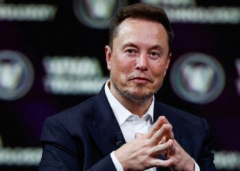 Elon Musk pidió prestados mil millones de dólares a SpaceX poco después de la adquisición de Twitter: informe