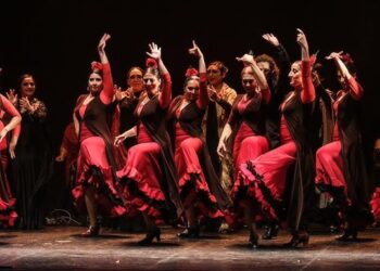 Descubriendo el embrujo del flamenco en Murcia: Historia y tradición