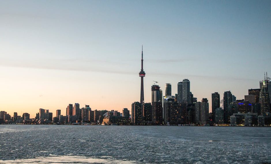 Guía Definitiva: Cuánto Dinero Necesito para un Viaje Turístico a Canadá