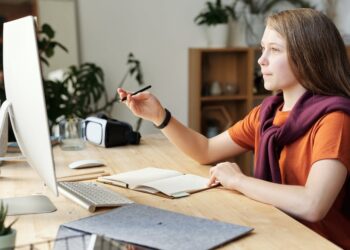 Opiniones y Valoraciones Detalladas sobre los Cursos de Elle Education: Análisis Completo