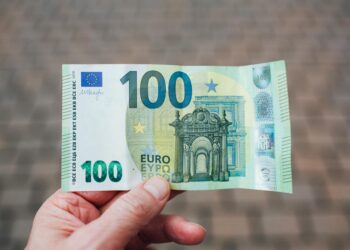 Guía Definitiva: ¿Cuánto Dinero Necesito para Comprar una Casa de 100.000 Euros?