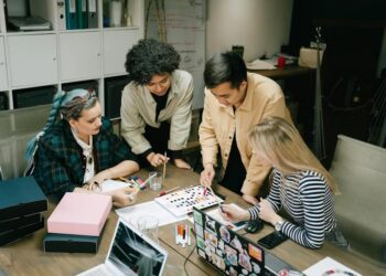 Descubriendo Geometría: ¿Qué es un Vértice y por qué es clave en las Formas?