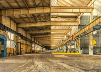 Todo lo que necesitas saber sobre qué es un warehouse: significado, funciones y ventajas