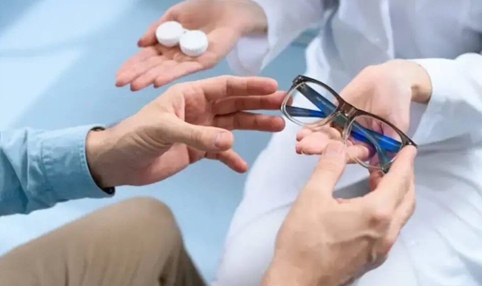 Lentes de contacto vs. gafas: ¿cuál es la mejor opción para ti?