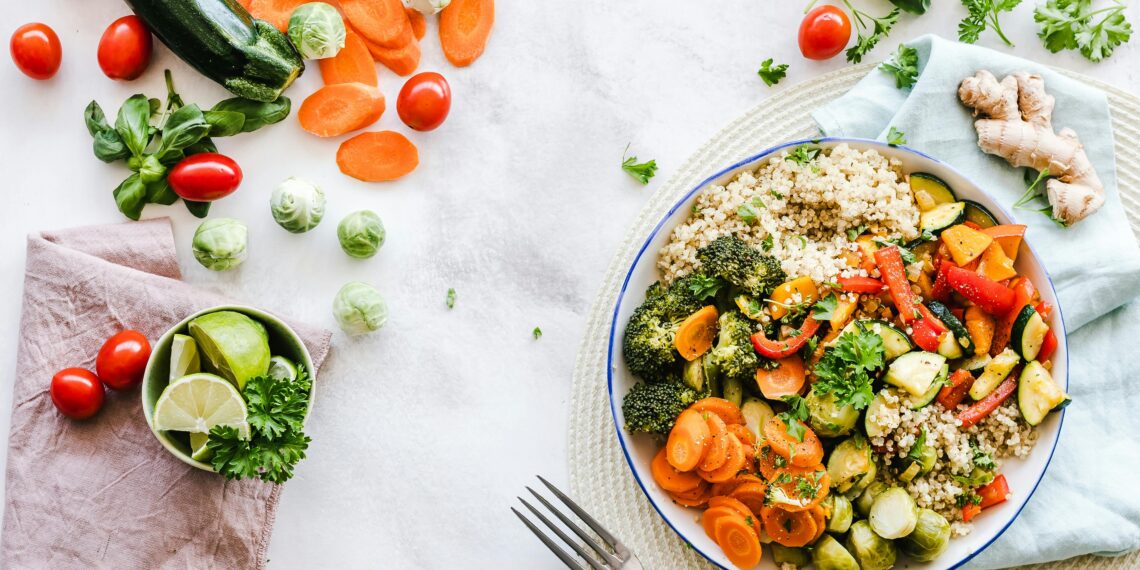Alimentos saludables dieta mediterránea frutas verduras