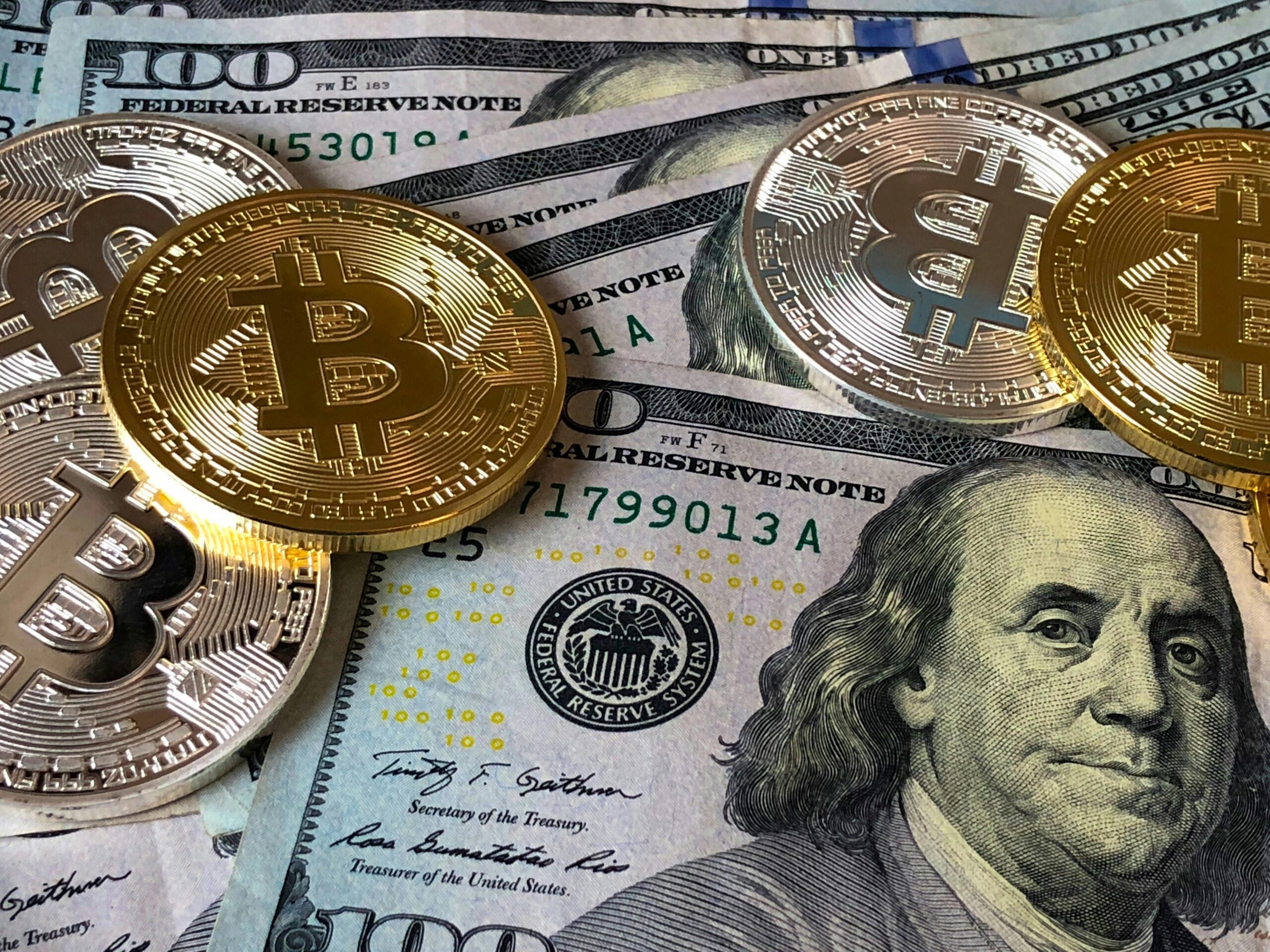 Monedas criptomonedas staking inversión rendimiento pasivo