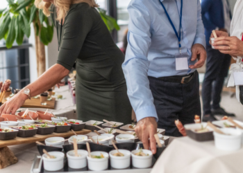 Las 5 tendencias gastronómicas que están transformando las reuniones de negocios