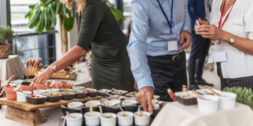 Las 5 tendencias gastronómicas que están transformando las reuniones de negocios